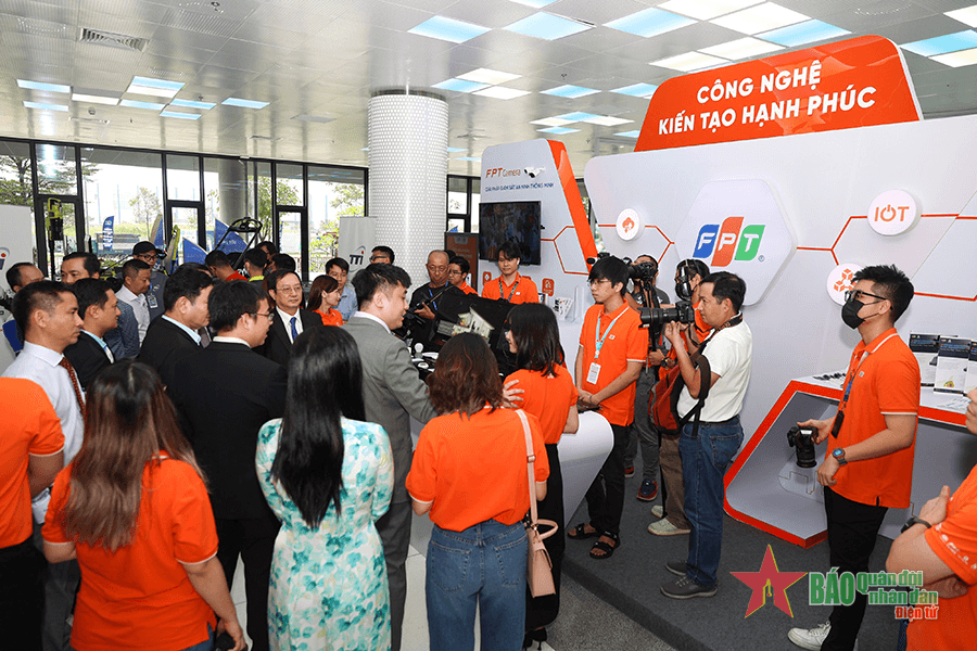 Hãy nhìn Việt Nam như trung tâm đổi mới sáng tạo, thay vì nhân lực rẻ