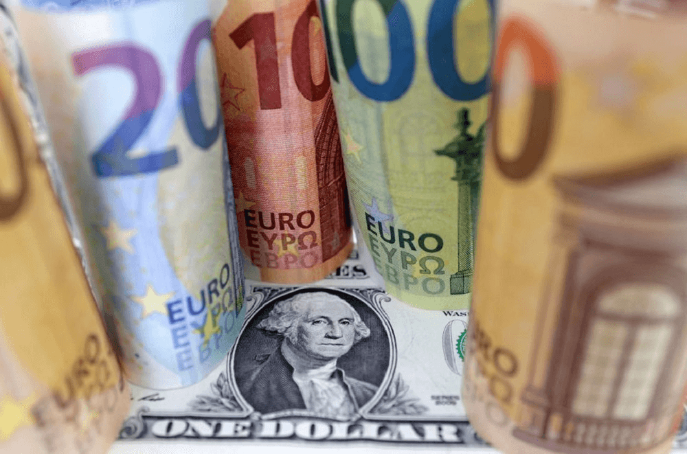 Tỷ giá USD hôm nay (1-11): Đồng USD phục hồi, lấy lại mốc 111