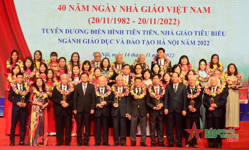 Tuyên dương 40 nhà giáo tiêu biểu Thủ đô giai đoạn 1982-2022