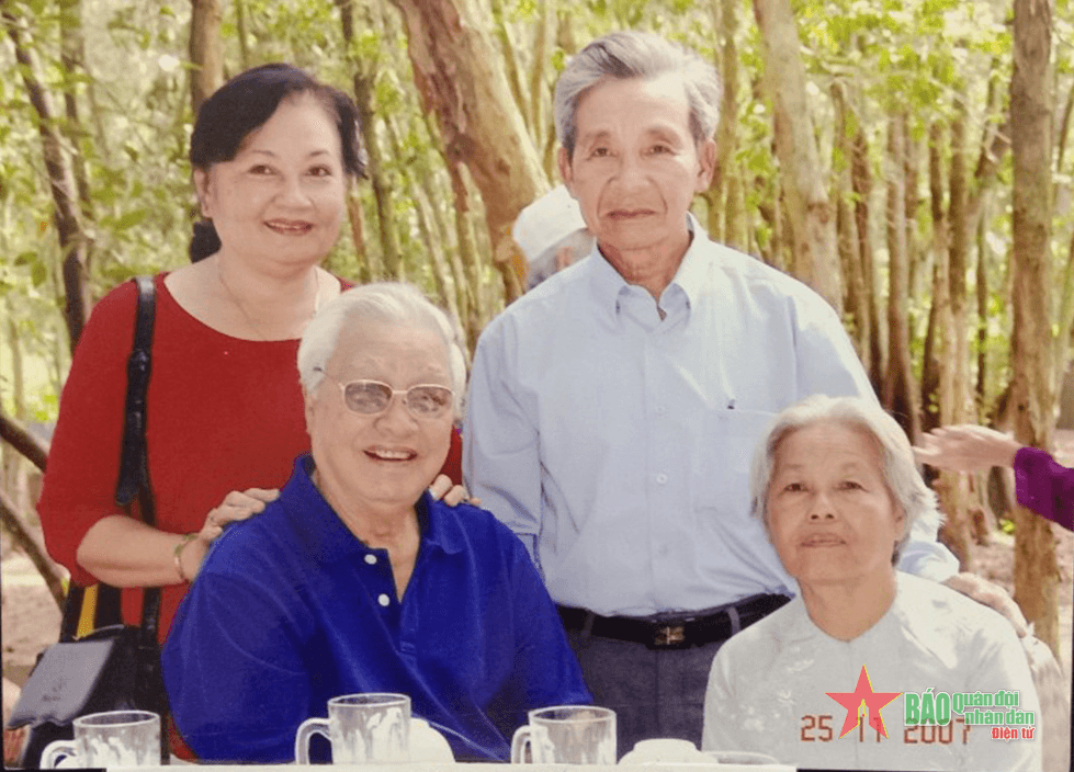 Chú Sáu Dân trong lòng những người lính cận vệ