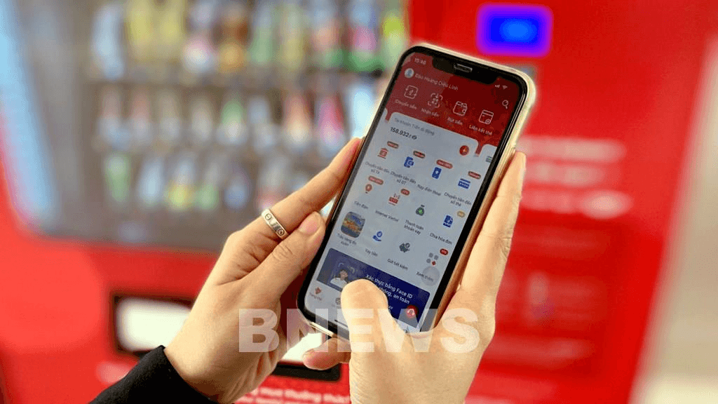 Mua sắm trực tuyến và thanh toán không tiền mặt là xu hướng nổi bật nhất năm 2022