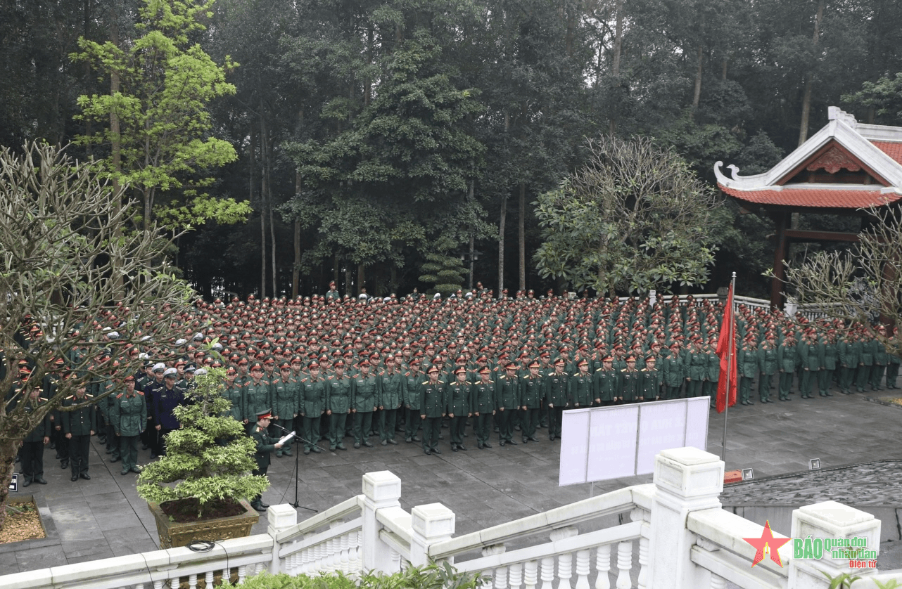 Lễ hứa quyết tâm của học viên khóa 58 Học viện Kỹ thuật Quân sự