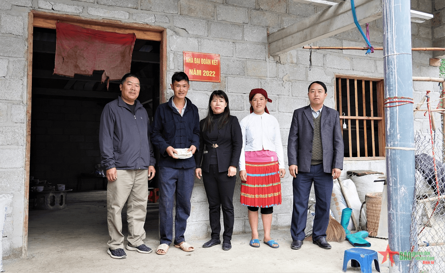 Ấm áp trong những ngôi nhà tình nghĩa
