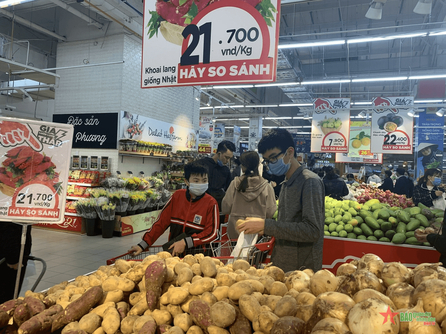 Sẵn sàng cho cao điểm mua sắm Tết