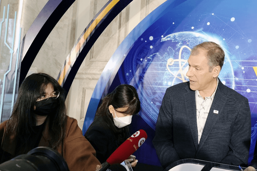 Giáo sư Dan M.Kammen: Việt Nam có cơ hội lớn để phát triển năng lượng sạch