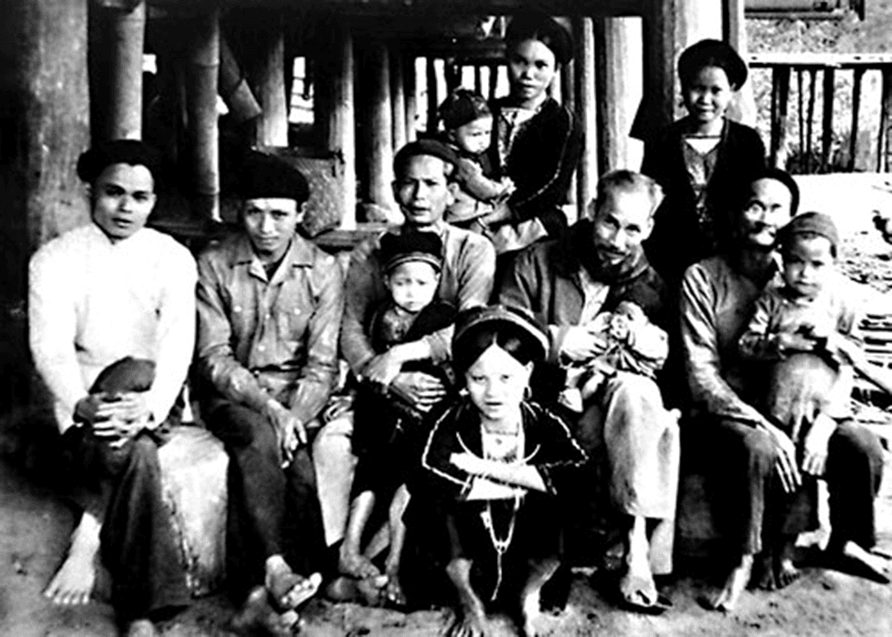 Ngày 28-12-1962, Bác căn dặn “Gia đình là hạt nhân của xã hội"