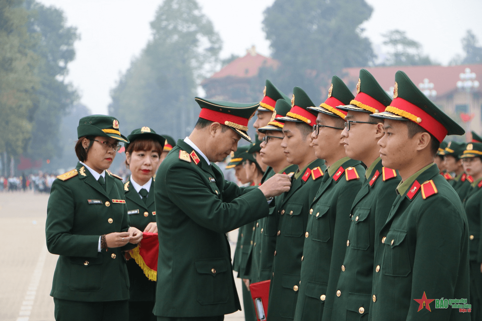Lễ báo công của học viên khóa 53, Học viện Kỹ thuật Quân sự