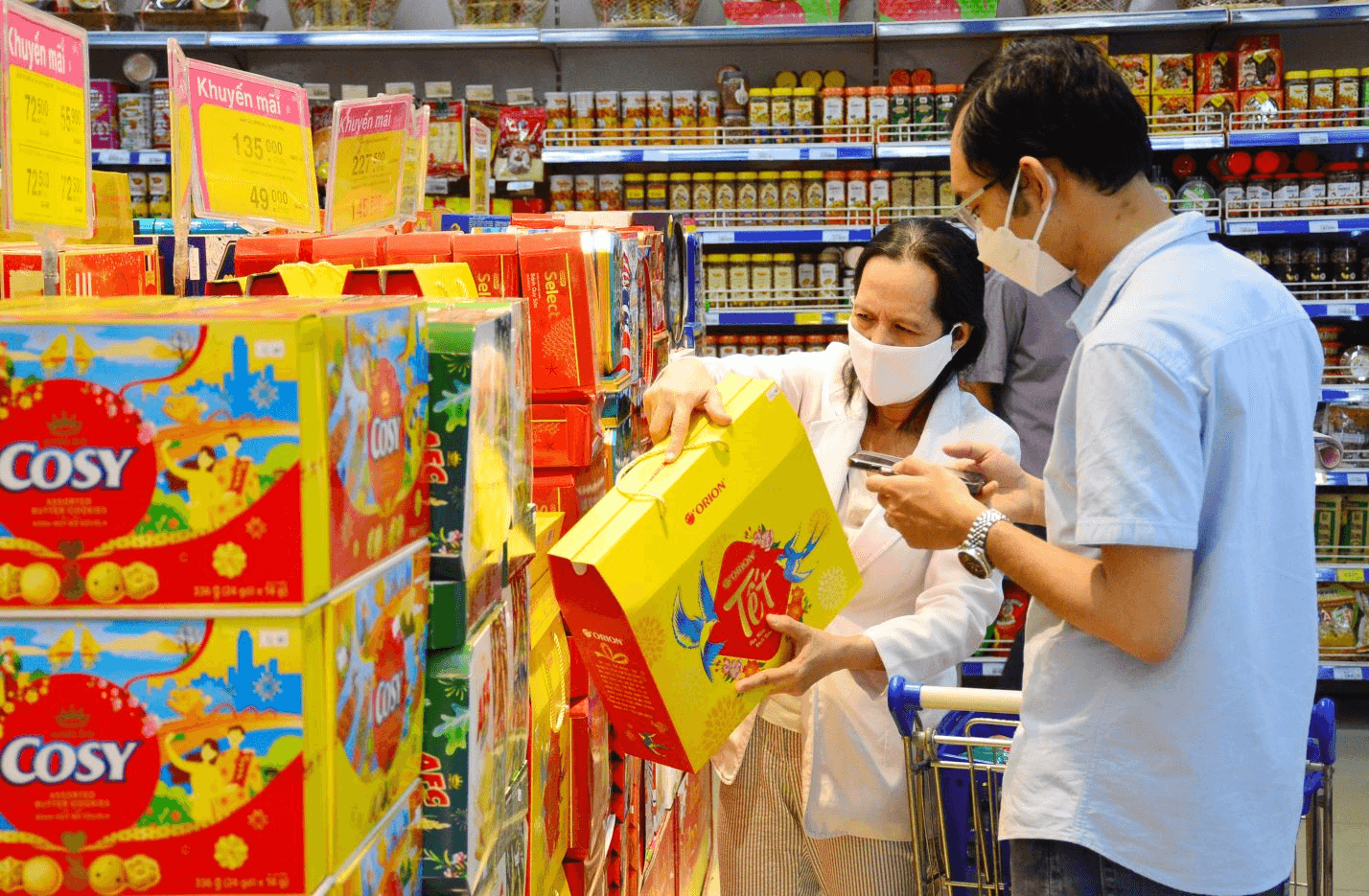 Kích cầu thị trường mua sắm vùng Đông Nam Bộ