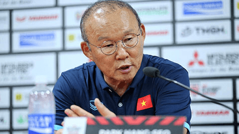 HLV Park Hang-seo: “Đội tuyển Việt Nam không từ bỏ”