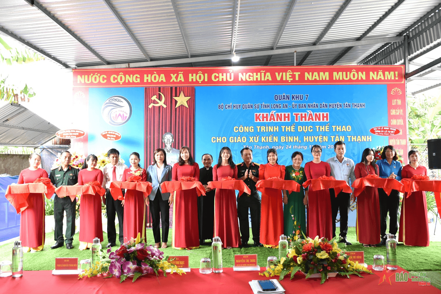Bộ đội Cụ Hồ trong lòng dân xứ đạo