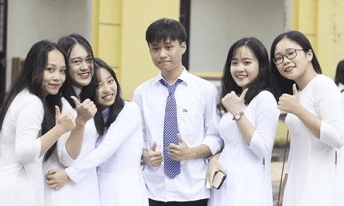 Học sinh giỏi hơn mình nghĩ nhiều