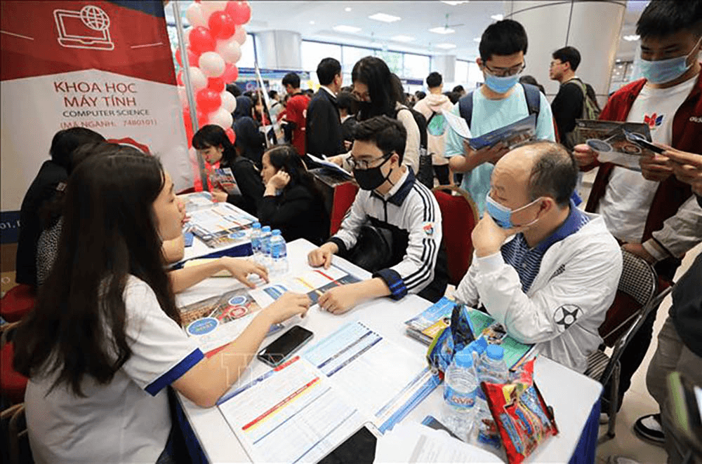 Điểm mới trong tuyển sinh năm 2023: Nhiều trường sẽ tuyển sinh sớm từ tháng 3