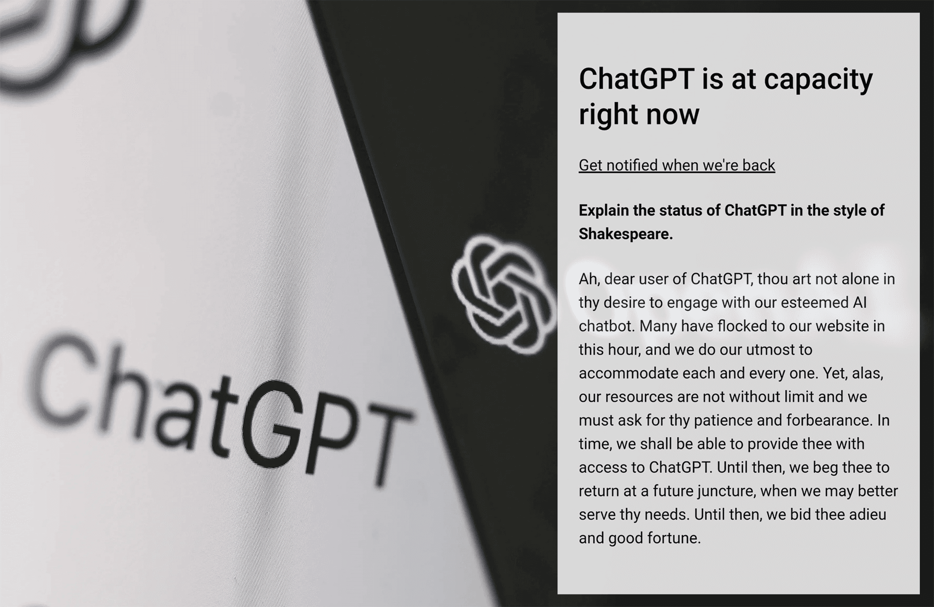 Làm sao để sửa lỗi "ChatGPT is at capacity right now" ?