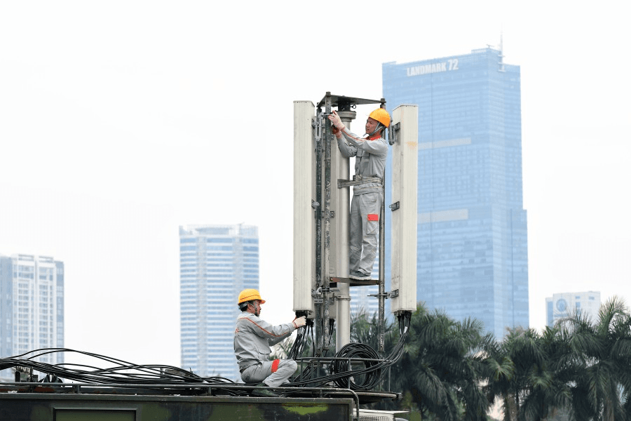 Viettel chia sẻ 100Gbps dung lượng kết nối Internet quốc tế cho VNPT