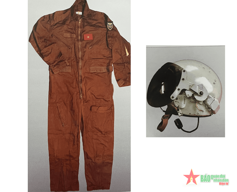 Hướng máy bay ra biển, chấp nhận hy sinh
