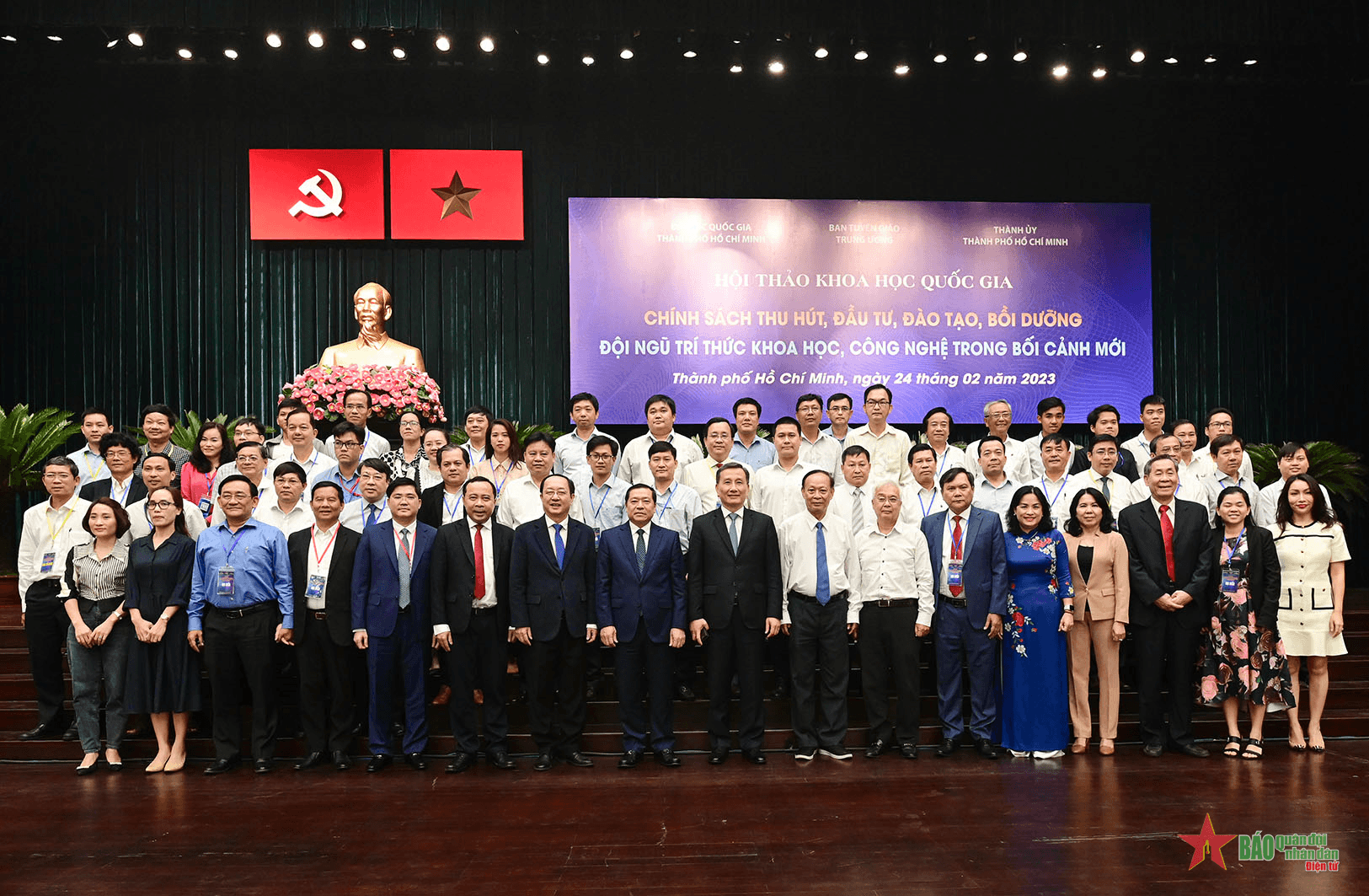 Đề xuất, kiến nghị các giải pháp thúc đẩy phát triển đội ngũ trí thức