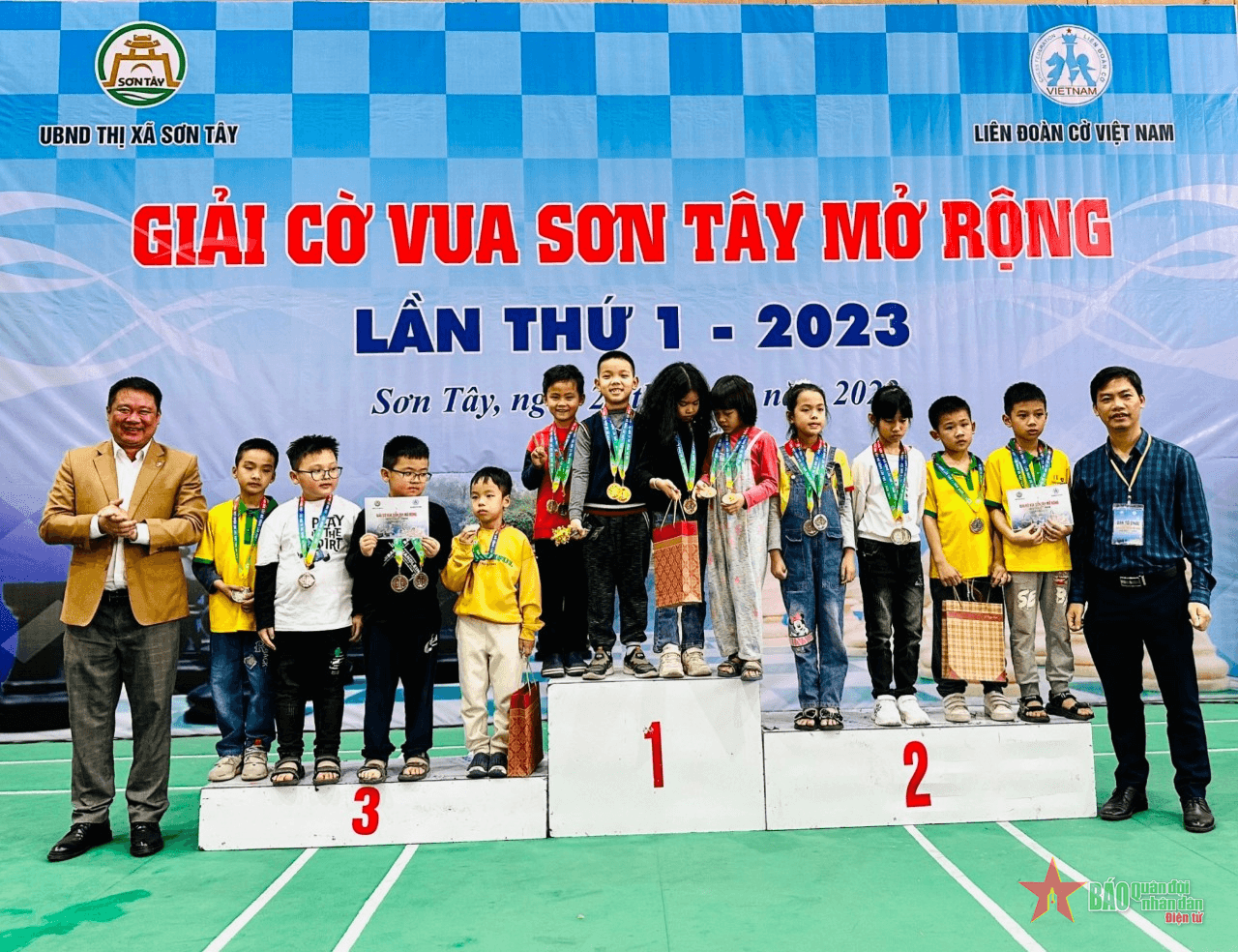 Kỳ thủ nhiều tỉnh, thành hội tụ ở Giải cờ vua Sơn Tây mở rộng 2023