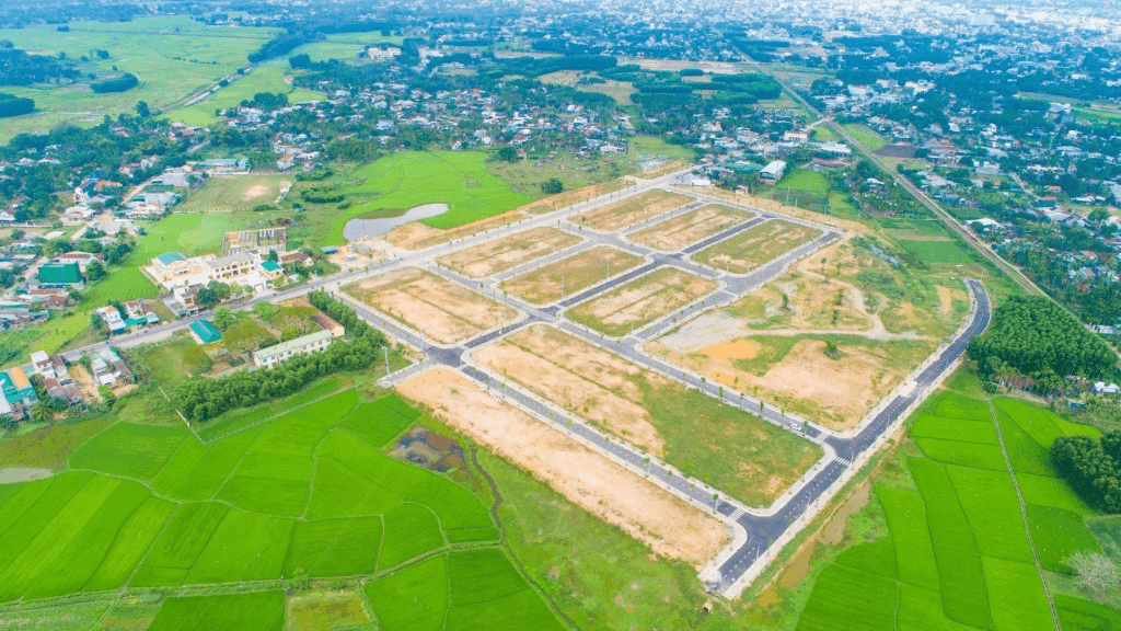 Ông Cấn Văn Lực, Chuyên gia Kinh tế trưởng BIDV, Thành viên Hội đồng Tư vấn Chính sách Tài chính-Tiền tệ Quốc gia: Cân nhắc lộ trình áp dụng giá đất sát với giá thị trường