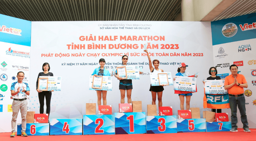 Sôi nổi giải Half Marathon tỉnh Bình Dương năm 2023