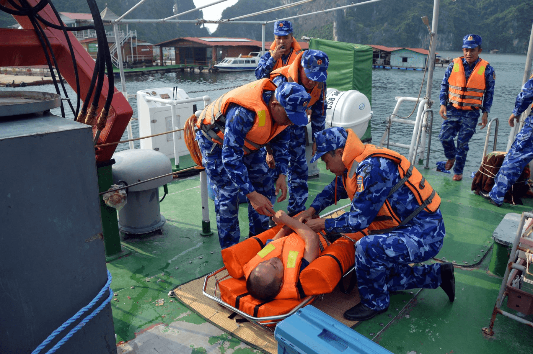 Nâng cao kỹ năng ứng cứu ngư dân