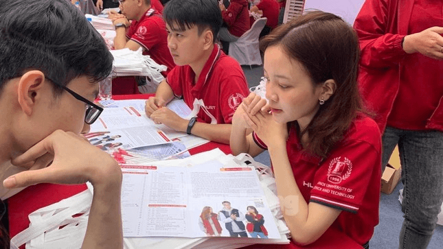 Đại học Bách khoa Hà Nội mở cổng đăng ký xét tuyển tài năng và thi thử Đánh giá tư duy
