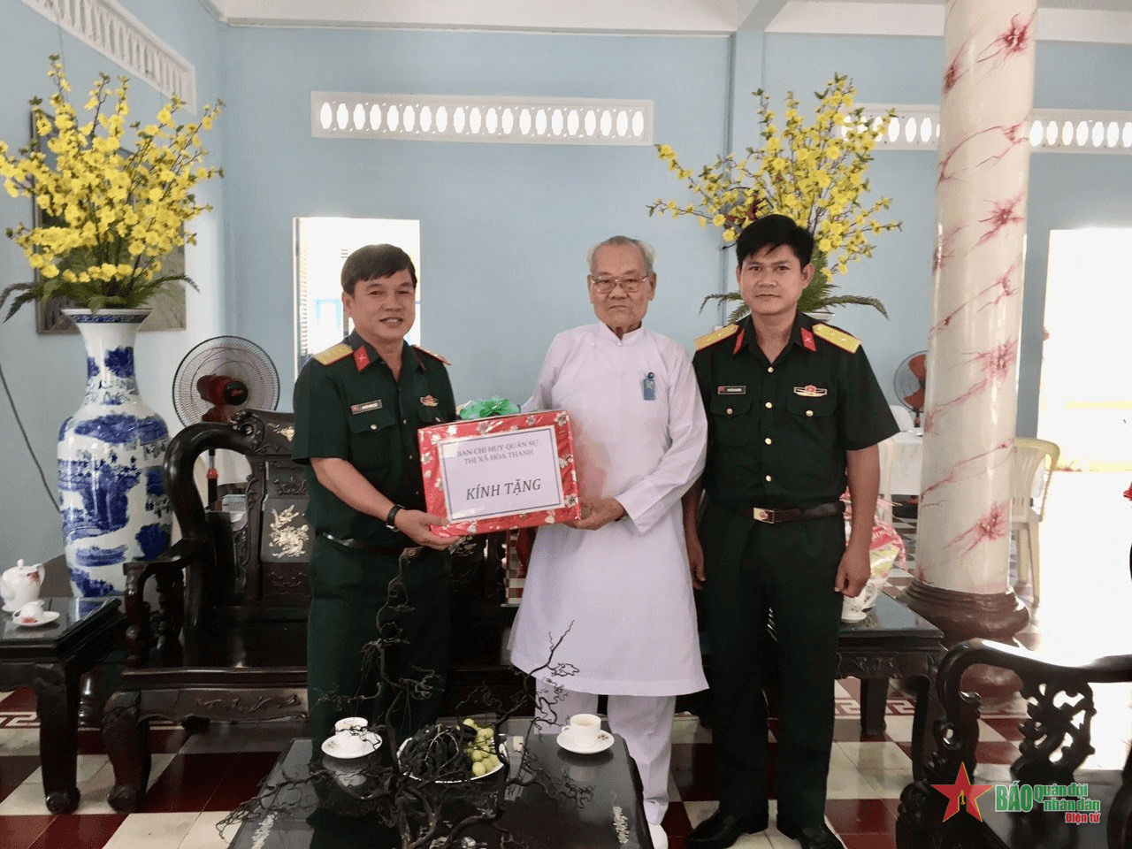 Gắn kết, hỗ trợ đồng bào tôn giáo