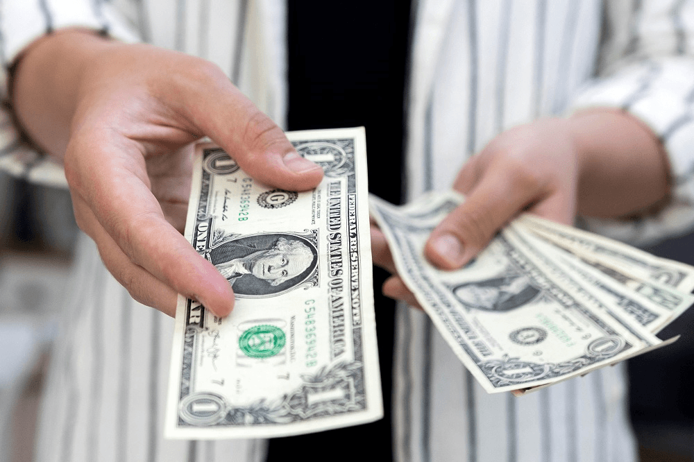 Tỷ giá USD hôm nay (12-4): Đồng USD trong nước tăng mạnh
