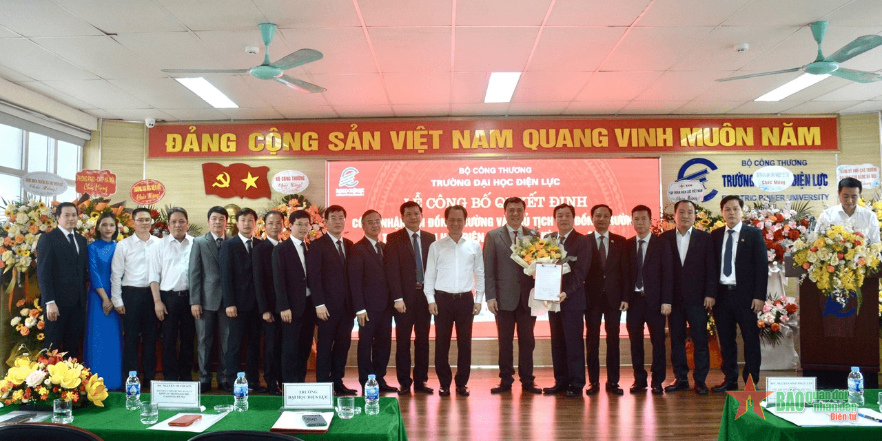 Công bố Quyết định công nhận Hội đồng trường Trường Đại học Điện lực