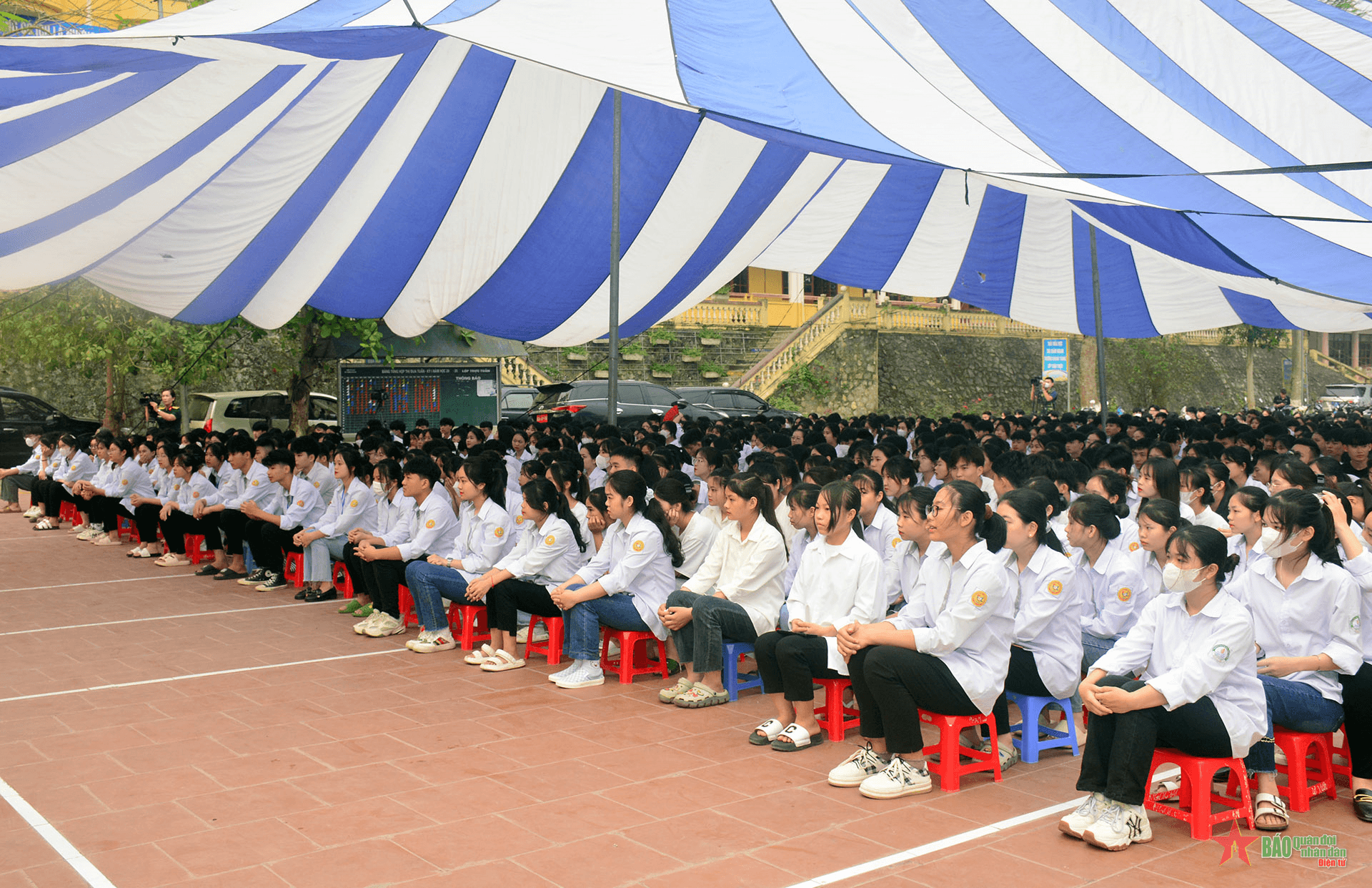 Ban Tuyển sinh quân sự Bộ Quốc phòng: Tư vấn tuyển sinh quân sự tại Bắc Kạn