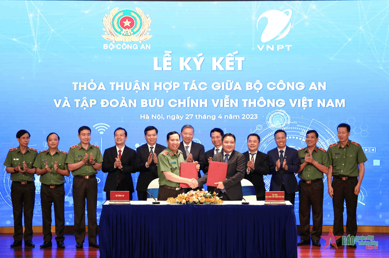 Hợp tác trong lĩnh vực chuyển đổi số giữa Bộ Công an và Tập đoàn VNPT