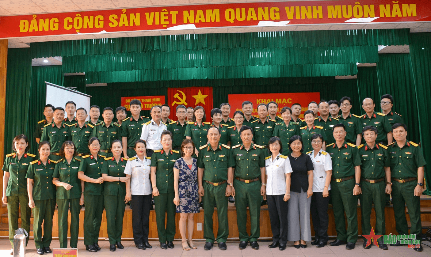 Khai mạc tập huấn cán bộ, giảng viên ngoại ngữ, giảng viên dạy chuyên ngành bằng ngoại ngữ