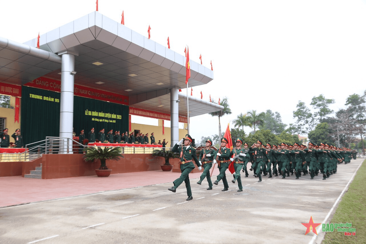 Ba cuộc hành quân thần tốc, ba đề nghị táo bạo