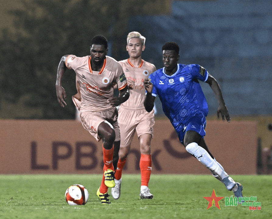 Kết quả vòng 10 V-League: Công an Hà Nội chia điểm với Khánh Hòa