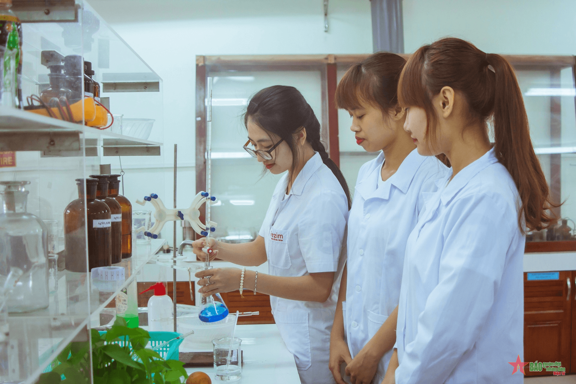 Khơi gợi đam mê nghiên cứu khoa học trong mỗi học viên