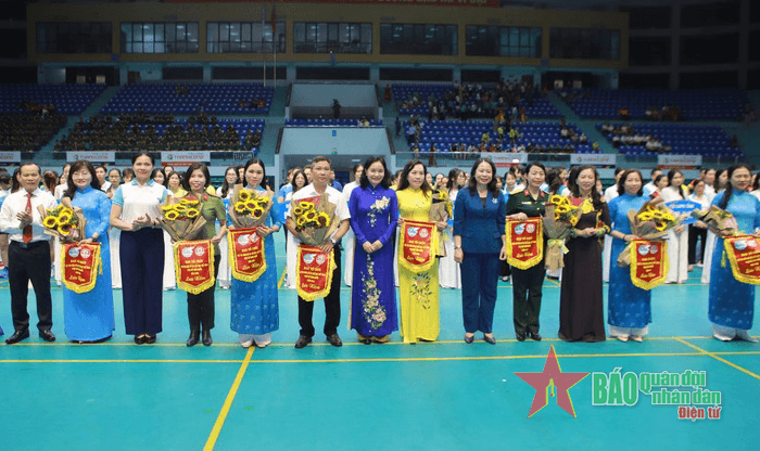 Khai mạc Hội thi Dân vũ và Thể dục thể thao phụ nữ toàn quốc năm 2023