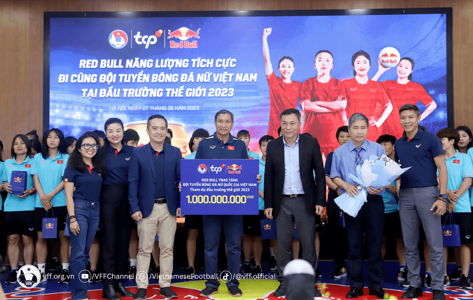 Kết quả bóng đá hôm nay (28-6): Đội tuyển nữ Việt Nam nhận thưởng, Indonesia muốn mời Ronaldo sang giao hữu
