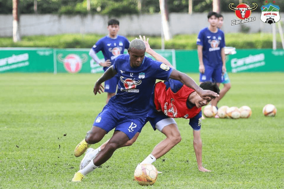 Lịch thi đấu vòng 13 V-League 2023: Ngày phán quyết