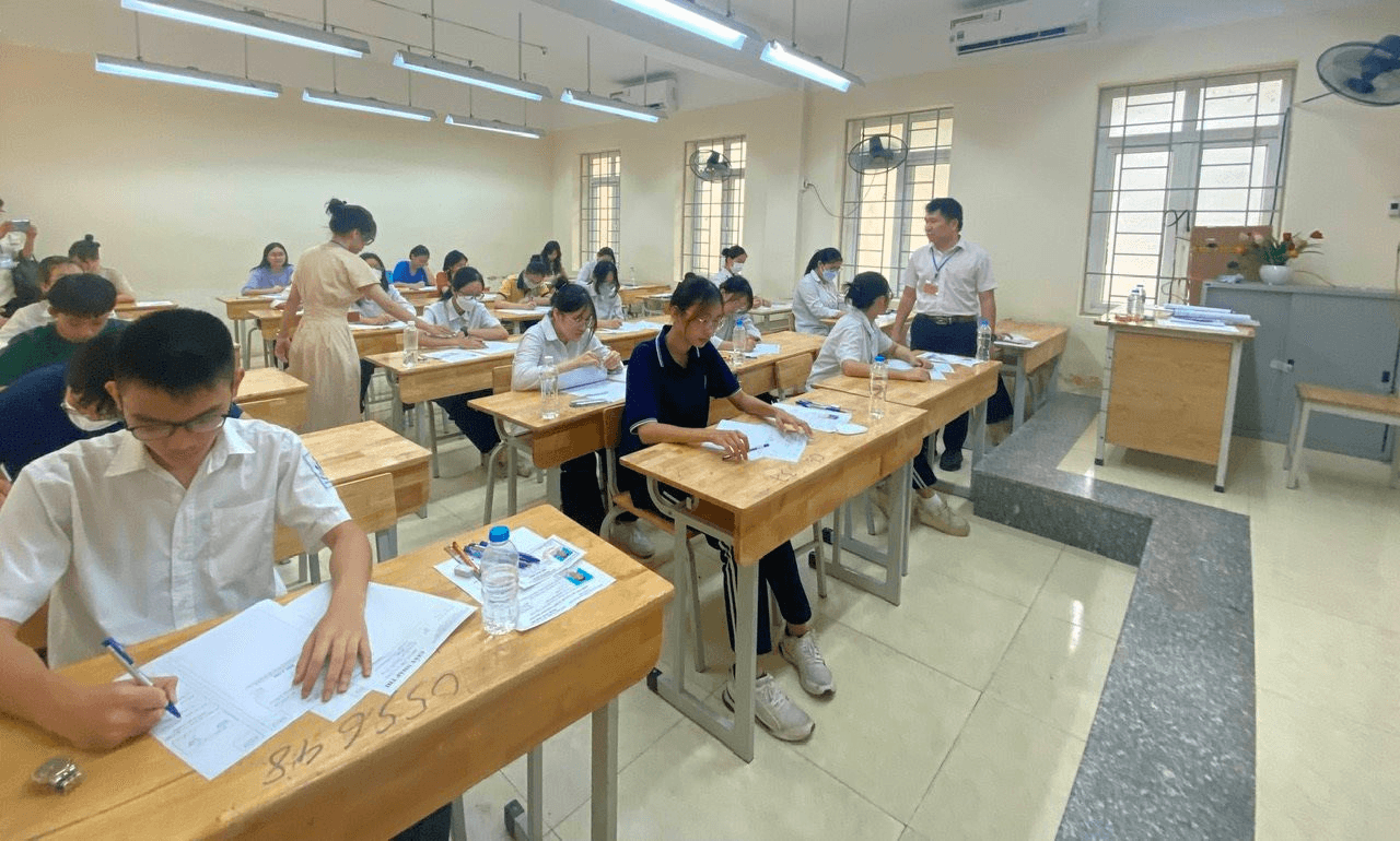 Hà Nội công bố điểm chuẩn vào lớp 10 trường công lập