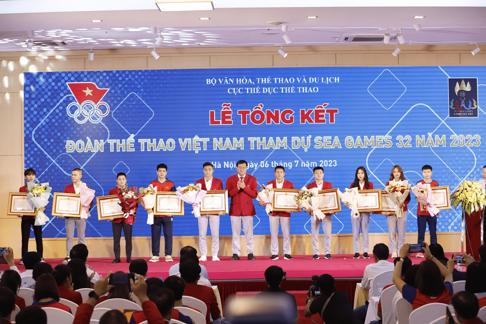 Lễ tổng kết Đoàn thể thao Việt Nam tham dự SEA Games 32