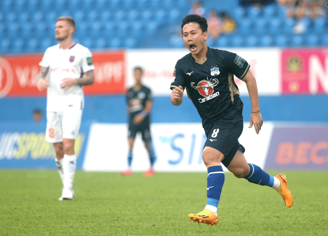 Đánh bại Becamex Bình Dương, Hoàng Anh Gia Lai sớm trụ hạng tại V-League 2023