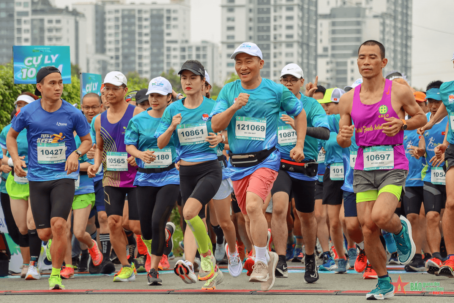 Hơn 1.000 vận động viên tham gia Giải chạy bộ SNP 2023