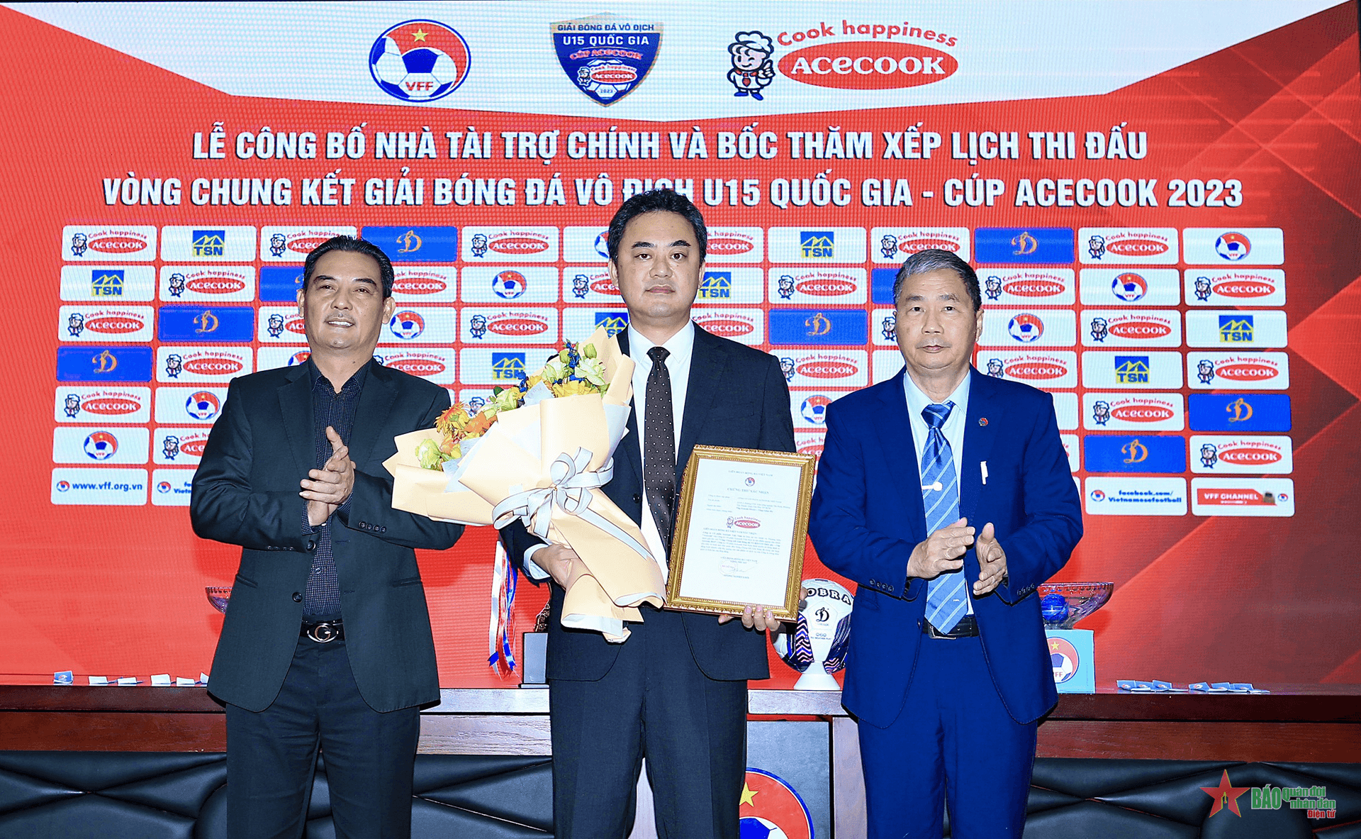 Tăng giải thưởng cho Giải bóng đá Vô địch U15 Quốc gia - Cúp Acecook 2023