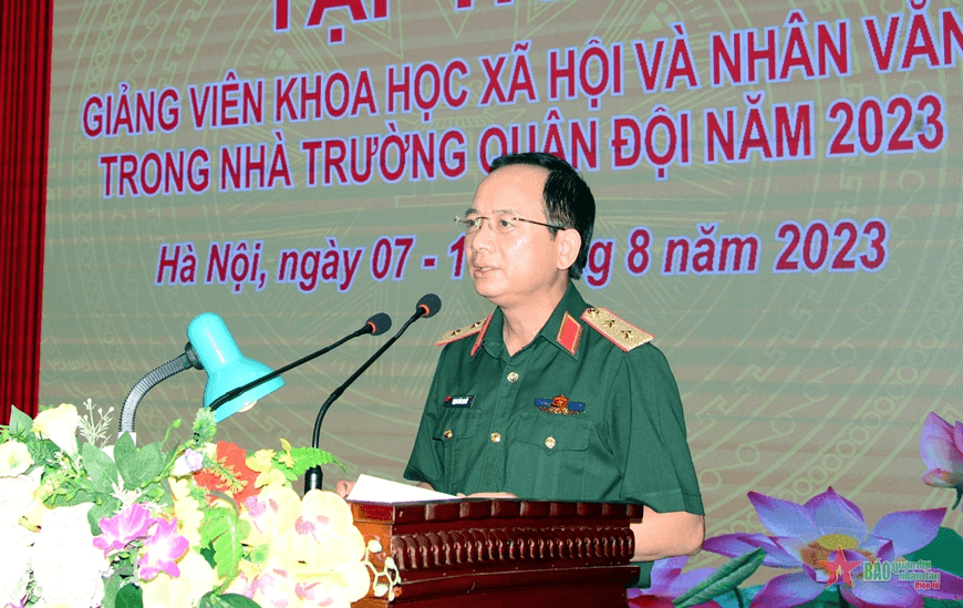Khai mạc tập huấn giảng viên khoa học xã hội và nhân văn trong các nhà trường Quân đội