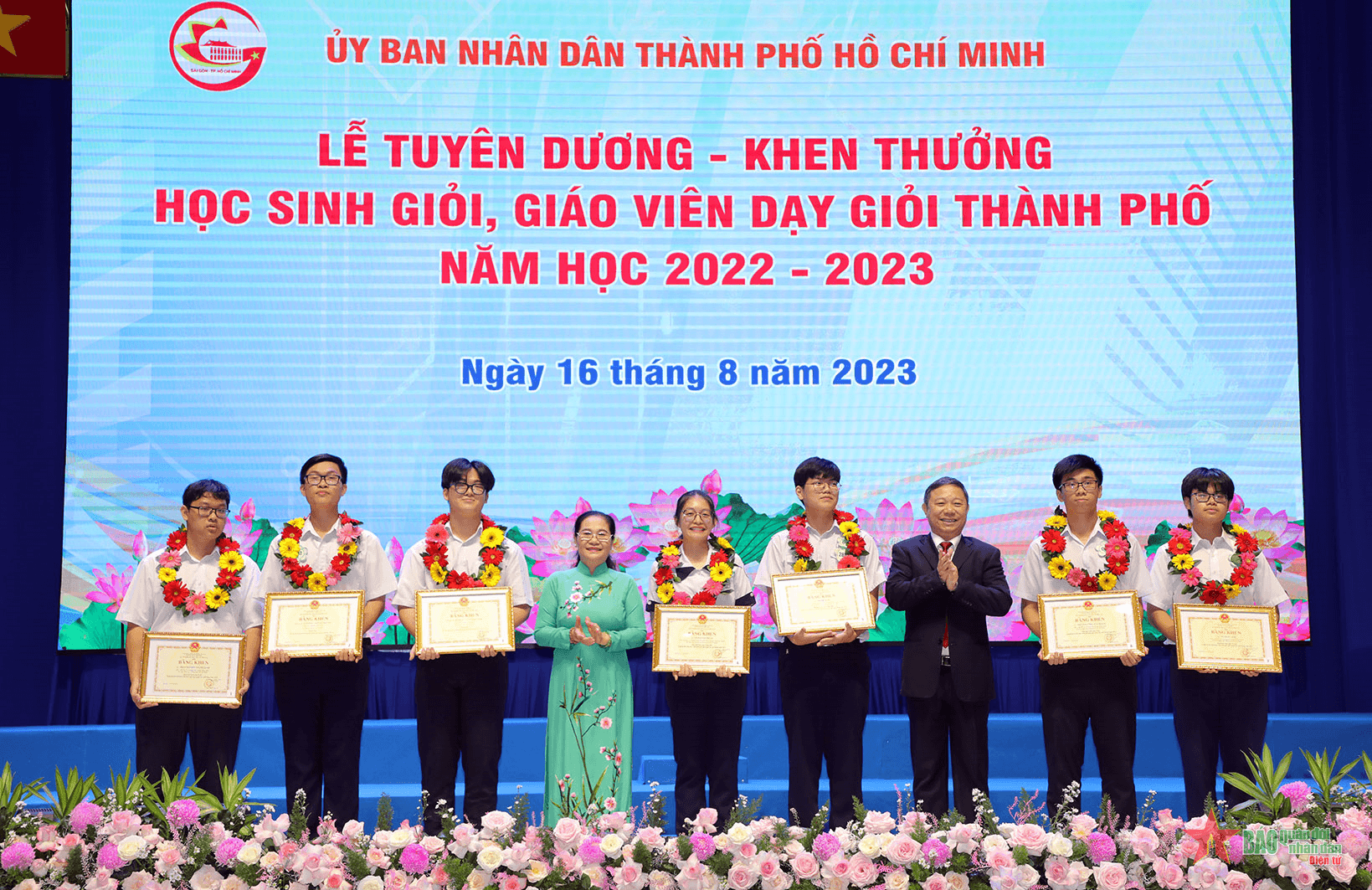 TP Hồ Chí Minh, Bình Dương tuyên dương học sinh giỏi năm học 2022-2023
