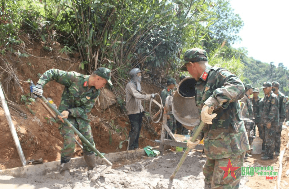 Tình quân dân ở Trà Mai