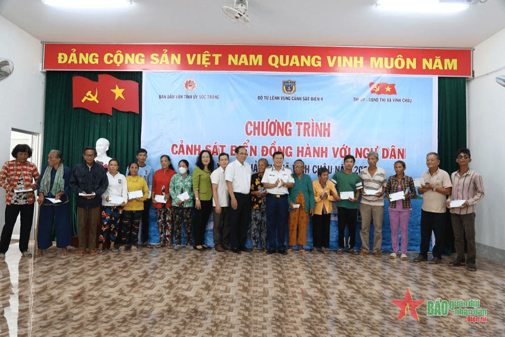 Chung sức cùng ngư dân Vĩnh Châu