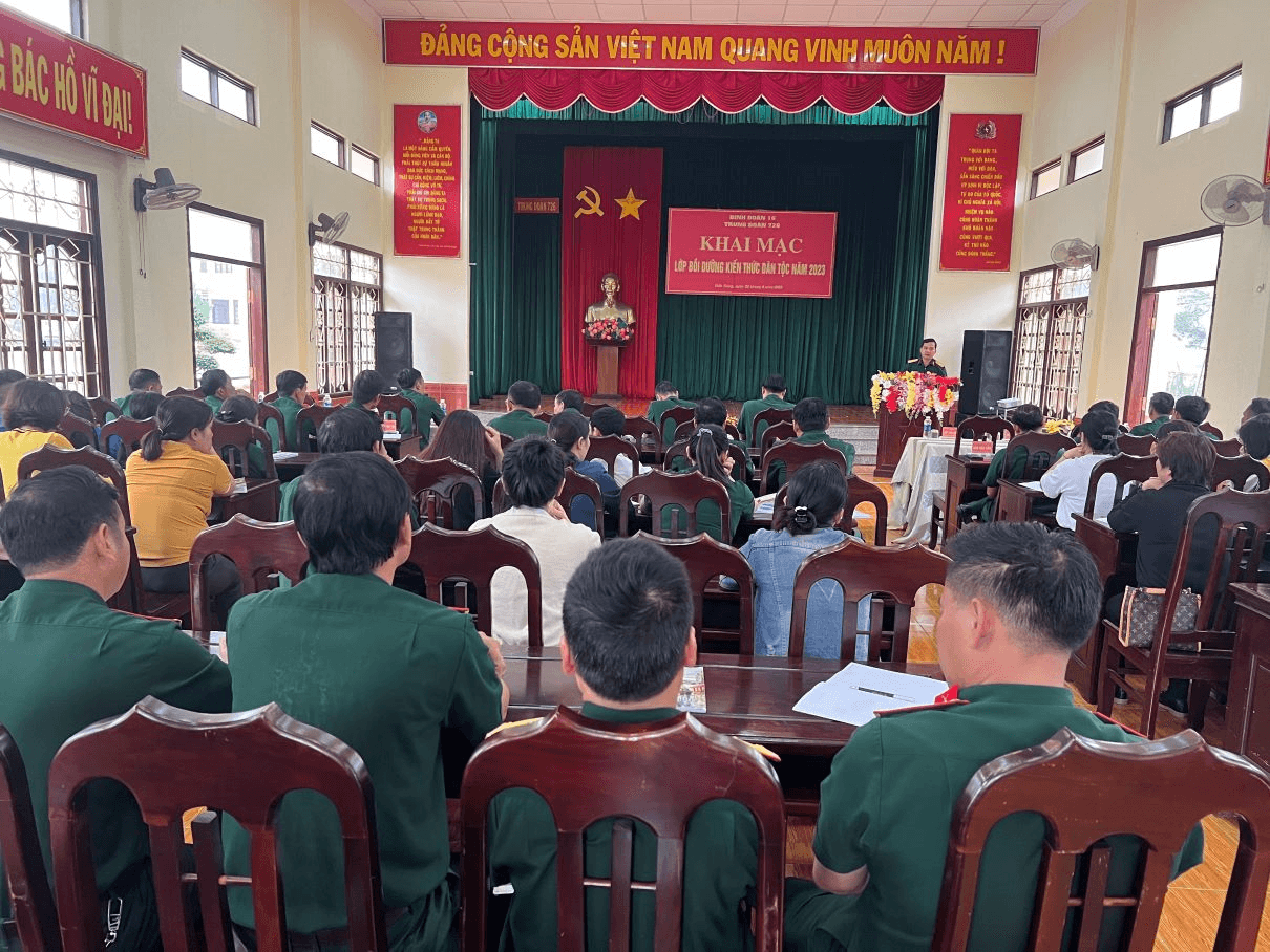 110 học viên tham gia lớp bồi dưỡng kiến thức dân tộc năm 2023 tại Trung đoàn 726