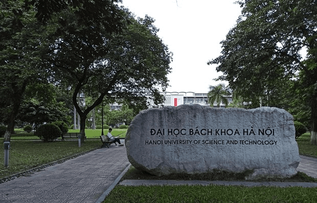 Đại học Bách khoa Hà Nội: Hai thủ khoa trượt nguyện vọng 1 vẫn còn cơ hội học ngành Khoa học máy tính