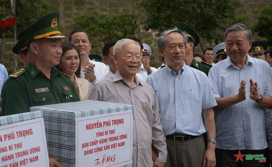 Bản tin thời sự nổi bật tuần: Lạng Sơn là “phên giậu quốc gia” về quốc phòng, an ninh, là “phên giậu về kinh tế”