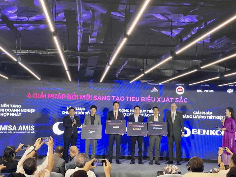 VNPT HKD và OneSME được vinh danh tại Lễ công bố giải pháp đổi mới sáng tạo Việt Nam 2023